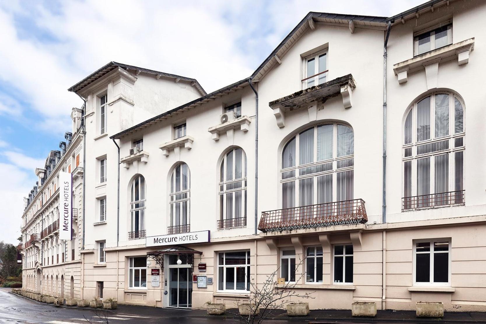 Hôtel Mercure Saint-Nectaire Spa&Bien-être Exterior foto