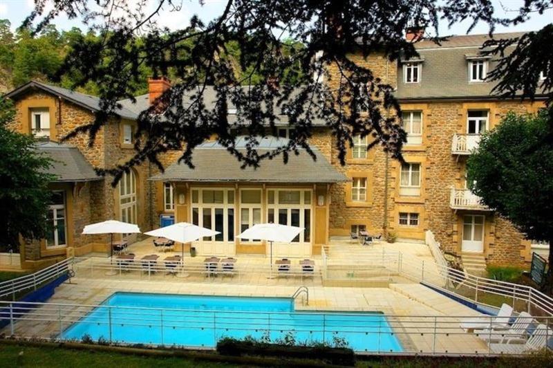 Hôtel Mercure Saint-Nectaire Spa&Bien-être Exterior foto